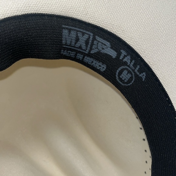 Rodeo Cowgirl or cowboy western stiff hat made in Mexico / preowned size medium - Picture 8 of 15